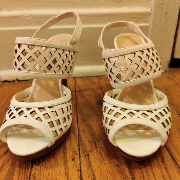 Impo white sandal heels - Picture 5 of 7